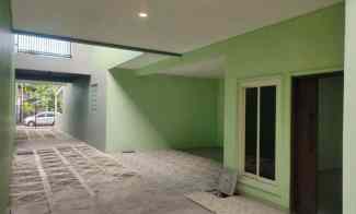 Rumah Bendul Merisi Hadap Barat Tingkat 2