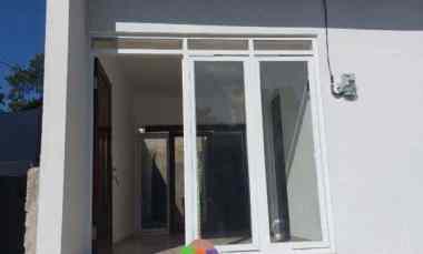 Rumah Bojongkoneng Cikutra dekat Cigadung Suci Pahlawan Bandung