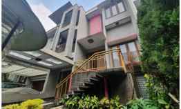 Rumah Dijual di Bona Vista Residence Lebak Bulus Jakarta Selatan