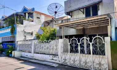 Rumah Bratang, Ngagel, Hitung Tanah, Row Jalan 2 mobil