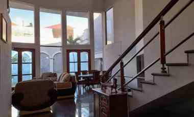 Rumah Bukit Darmo Golf BDG Strategis, Lokasi Favorit