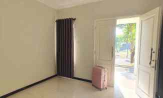 Rumah Cantik Citraland Utama Royal Park Siap Huni