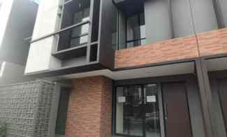 Rumah Cantik Cluster Flavio Suvarna Sutera Tangerang