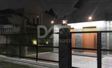 Rumah Dijual di Rumah cantik minimalis tanah luas dalam cluster di Graha Raya Bintaro