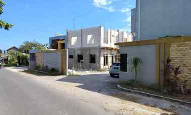 Rumah Cantik Modern 2 Lantai di Prambanan