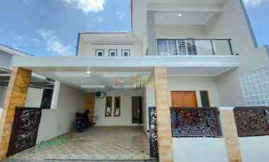 Rumah Cantik Semi Furnish, Siap Huni di Purwomartani