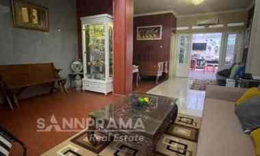 Rumah Cantik SHM, dekat Tol Pamulang -ash