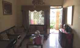 Rumah Cigadung dekat Tubagus Ismail Dago Sekeloa Bandung