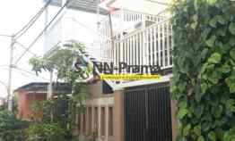 Rumah Second dalam Cluster di Sawangan Depok