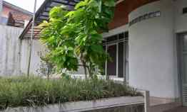 Rumah untuk Kantor atau Tinggal dekat Sutami