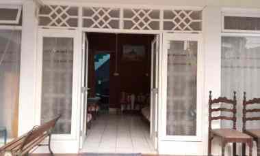 Rumah dekat Apt Basura di Cipinang Besar Selatan Jakarta
