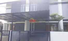 Rumah Dijual di Cisaranten