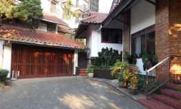 Rumah Cisitu Indah Dago dekat Ciumbuleiit ITB Bandung