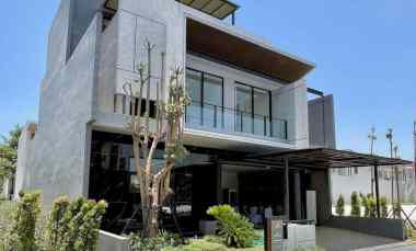 Rumah Dijual di Citraland Surabaya