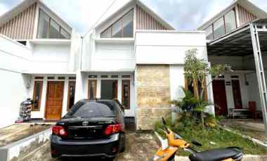 Rumah Cluster 3 Unit Terakhir Cipayung Depok