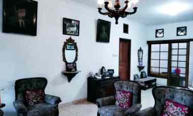 Rumah Dago Premuim dekat Kampus Unisba Kota Bandung