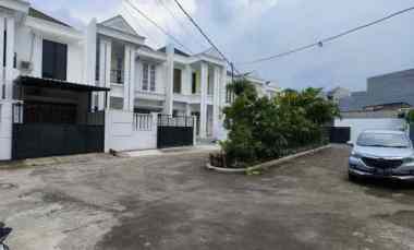 Rumah dalam Cluster Siap Huni di Duren Sawit