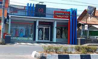 Rumah dan Tempat Usaha di Jalan Utama Sumber Cirebon