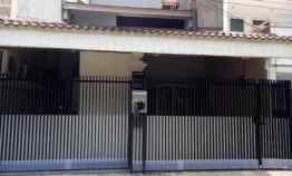 Cepat Rumah Standart Rapi di Danau Indah Nego