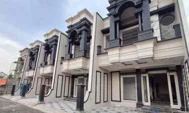 Rumah dekat Global Islamic Labschool Depok