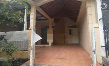 Rumah dekat Mall di Prima Harapan Regency, Bekasi Utara