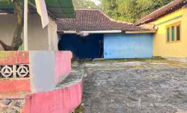 Rumah dekat Pasar Karangpandan Cocok untuk Hunian