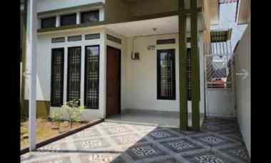 Rumah dekat Pintu Tol Kerawang