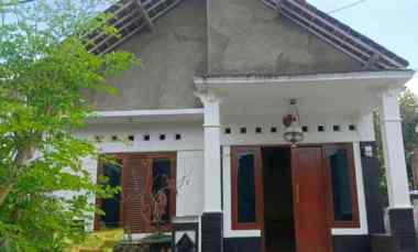 Rumah dekat Unika BSB Mijen Semarang