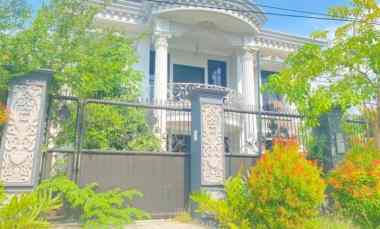 Rumah Dharmahusada Utara Model Classic Mewah