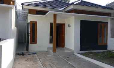 Rumah di Belakang Basarnas Jalan Wates Sedayu