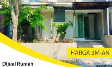 Rumah di Greenwood, Citraland, Surabaya Siap Huni Nyaman