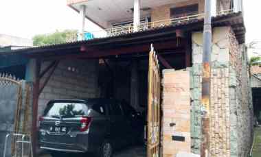 Rumah di Kaliwiru dekat Akpol Semarang