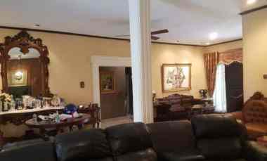 Rumah di Komplek Keuangan Tebet, Menteng dalam