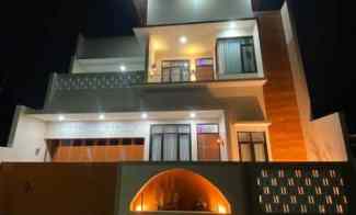 Rumah Dijual di Komplek Pharmindo