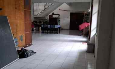 Rumah di Kutisari Indah Selatan
