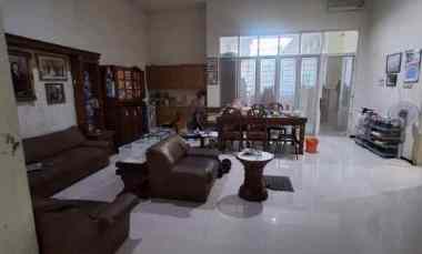 Rumah di Manyar Tirtomoyo,Sby Timur