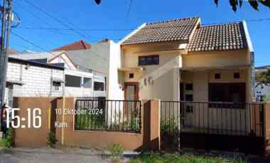 Rumah di Medokan Sawah Cocok untuk Investasi