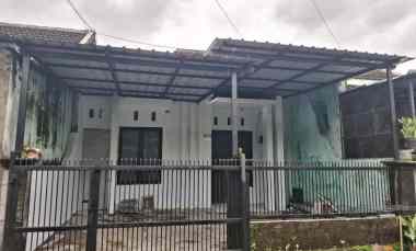 Rumah Dijual di Tegal besar