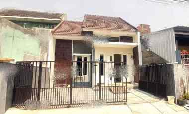 Rumah di Sawojajar Danau Bratan Terawat Nyaman