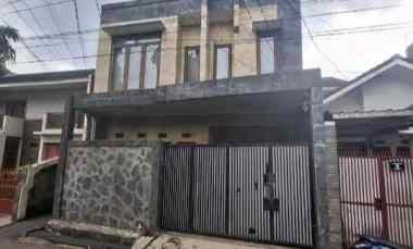 rumah di sekepanjang cikutra cibeunying kidul