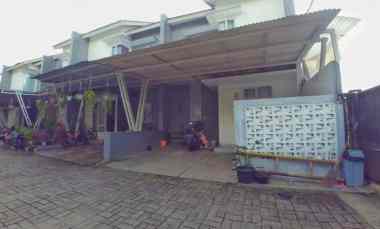 Rumah di Tangsel 2 Lantai 800 juta-an Bisa KPR