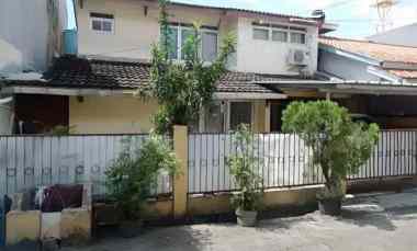 Rumah Dijual di Perumahan Mega Cinere Jl. Lumut Hijau III Belakang Informa Kel. Cinere, Kec. Cinere, Kota Depok 16514