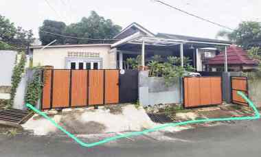 Rumah Dijual di Jl. Jatingaleh I No. 211 Kel. Ngesrep, Kec. Banyumanik, Kota Semarang 50261