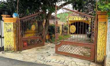 Rumah Dijual Lingkungan Asri Cimanggis Depok Take all