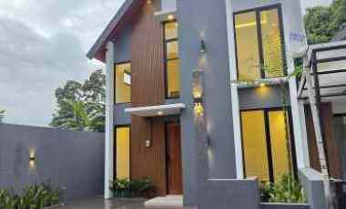 Rumah Dijual Type Mezanine di jl Kaliurang km 10 Jogja