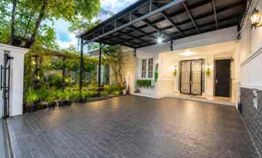 rumah disewakan di menteng