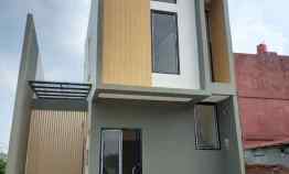 Rumah Dua Lantai dekat Stasiun Cisauk