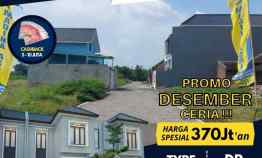 Rumah Dua Lantai di Gentan Raya