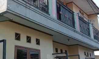 Rumah Dua Lantai Siap Huni dan Strategis