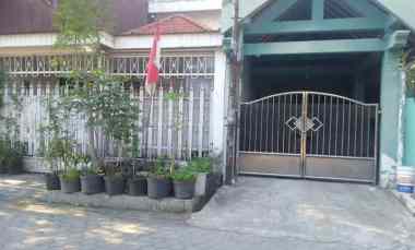 Rumah Dukuh Kupang Barat
